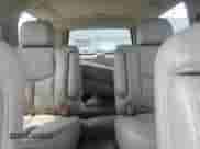 2004 Cadillac Escalade ESV Platinum Edition z VIN 3GYFK66N84G213333, wystawiony jako Copart lot #59950535 z przebiegiem 189 699 mil mil oraz Czysty tytuł • Clean title. Historia ofert i sprzedaży dostępna na DreamBid. Obrazek 10.