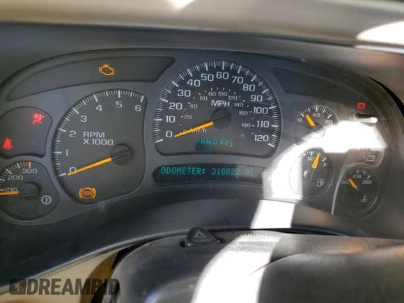 2003 Chevrolet Suburban LT с VIN 3GNGK26U33G203907, выставлен на аукционе Copart как лот 46903905 с пробегом 318 022 миль миль и Списание • Salvage title. История ставок и продаж доступна на DreamBid. Изображение 9.