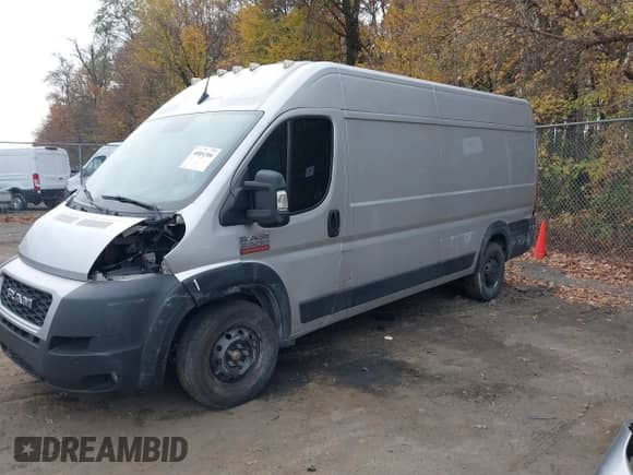 2022 Ram ProMaster Cargo с VIN 3C6MRVJG3NE104553, выставлен на аукционе IAAI как лот 40851506 с пробегом 209 905 миль миль и . История ставок и продаж доступна на DreamBid. Изображение 2.