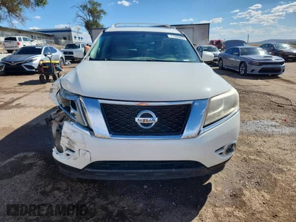 2015 Nissan Pathfinder S z VIN 5N1AR2MN9FC706138, wystawiony jako Copart lot #71506805 z przebiegiem 148 148 mil mil oraz Szkoda całkowita • Salvage title. Historia ofert i sprzedaży dostępna na DreamBid. Obrazek 5.