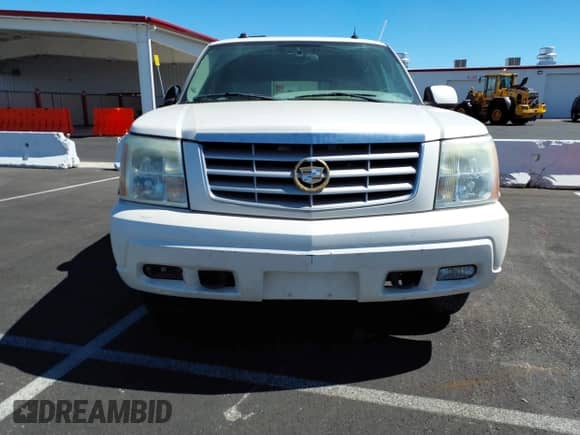 2004 Cadillac Escalade z VIN 1GYEK63N84R189311, wystawiony jako IAAI lot #32721587 z przebiegiem Nie podano mil oraz . Historia ofert i sprzedaży dostępna na DreamBid. Obrazek 6.