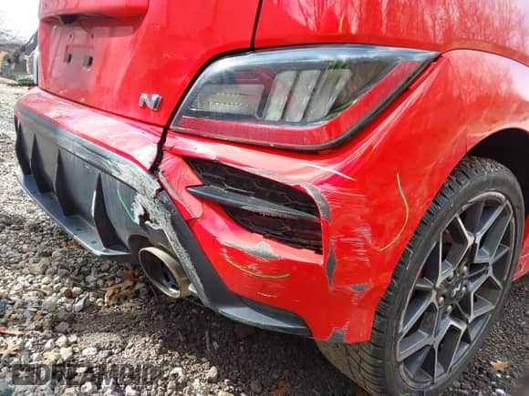 2023 Hyundai Kona with VIN KM8KH3AC3PU008152, listed as a IAAI auction lot 41946763 with 22,391 mi miles and . Bid and sale history available at DreamBid. Image 21.