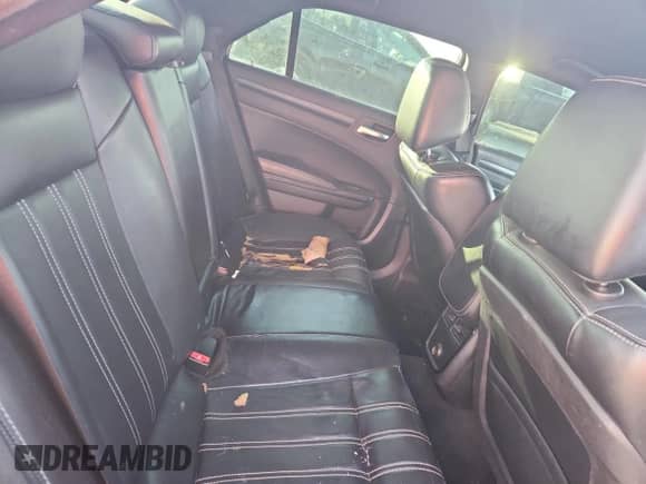 2014 Chrysler 300 S с VIN 2C3CCABG4EH200617, выставлен на аукционе Copart как лот 84379195 с пробегом 126 274 миль миль и Чистый • Clean title. История ставок и продаж доступна на DreamBid. Изображение 10.