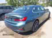 2021 BMW 3 Series 330e xDrive z VIN 3MW5P9J07M8B73432, wystawiony jako IAAI lot #43228949 z przebiegiem 37 102 mil mil oraz . Historia ofert i sprzedaży dostępna na DreamBid. Obrazek 4.