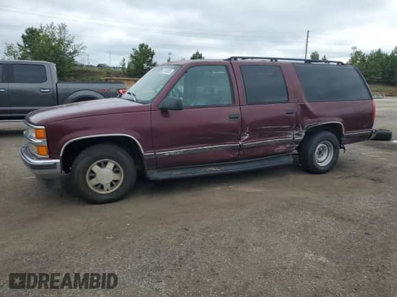 1999 Chevrolet Suburban с VIN 3GNEC16R9XG186868, выставлен на аукционе Copart как лот 67145805 с пробегом 296 144 миль миль и Списание • Salvage title. История ставок и продаж доступна на DreamBid. Изображение 1.
