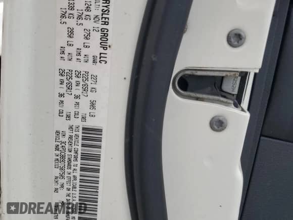 2013 Dodge Journey SXT with VIN 3C4PDCBB9DT587505, listed as a Copart auction lot 82212735 with 221,413 mi miles and Salvage title. Bid and sale history available at DreamBid. Image 14.