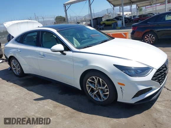 2021 Hyundai Sonata SEL с VIN KMHL14JA0MA151831, выставлен на аукционе IAAI как лот 43013104 с пробегом 90 519 миль миль и . История ставок и продаж доступна на DreamBid. Изображение 1.