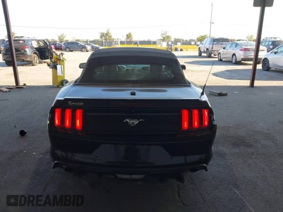 2017 Ford Mustang EcoBoost Premium с VIN 1FATP8UH9H5307646, выставлен на аукционе IAAI как лот 42926727 с пробегом 131 052 миль миль и . История ставок и продаж доступна на DreamBid. Изображение 16.