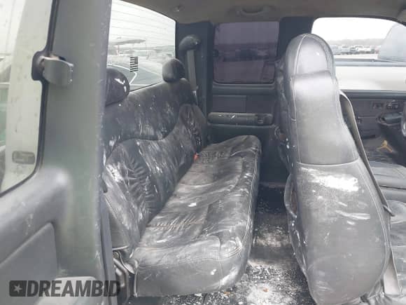 2000 Chevrolet Silverado 1500 LS with VIN 2GCEC19T8Y1276958, listed as a IAAI auction lot 41748779 with Not provided miles and . Bid and sale history available at DreamBid. Image 8.