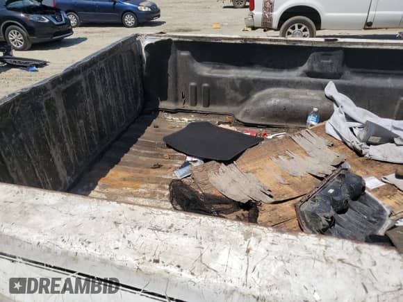 2009 Chevrolet Silverado 1500 Work Truck with VIN 1GCEC14X39Z109443, listed as a Copart auction lot 61223085 with 182,971 mi miles and Salvage title. Bid and sale history available at DreamBid. Image 10.