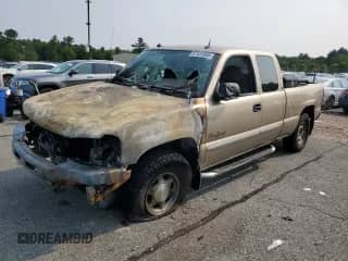 2004 GMC Sierra 1500 SLE с VIN 2GTEK19T141263336, выставлен на аукционе Copart как лот 67431995 с пробегом Не указан миль и На запчасти • Non repairable. История ставок и продаж доступна на DreamBid. Изображение 1.