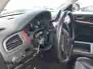 2007 Chevrolet Tahoe LTZ с VIN 1GNFC13J97R303920, выставлен на аукционе IAAI как лот 42184709 с пробегом 175 407 миль миль и . История ставок и продаж доступна на DreamBid. Изображение 17.