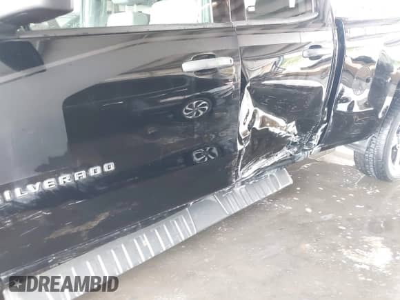 2017 Chevrolet Silverado 1500 Custom с VIN 1GCRCPECXHZ269883, выставлен на аукционе IAAI как лот 42955993 с пробегом 91 727 миль миль и . История ставок и продаж доступна на DreamBid. Изображение 6.