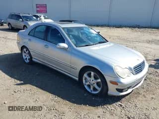 2007 Mercedes-Benz C 230 Sport с VIN WDBRF52H57E027499, выставлен на аукционе IAAI как лот 43476960 с пробегом 160 163 миль миль и . История ставок и продаж доступна на DreamBid. Изображение 1.