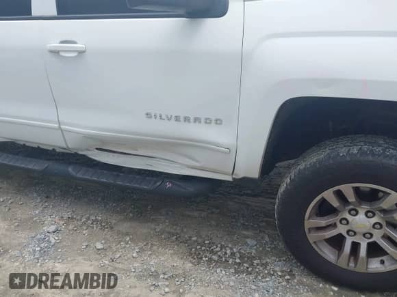2015 Chevrolet Silverado 1500 LT с VIN 1GCRCREH9FZ196249, выставлен на аукционе IAAI как лот 42921450 с пробегом 137 706 миль миль и . История ставок и продаж доступна на DreamBid. Изображение 6.