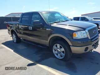 2006 Ford F-150 XLT with VIN 1FTPW14526FA19759, listed as a IAAI auction lot 43127342 with 194,047 mi miles and . Bid and sale history available at DreamBid. Image 1.