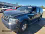 2011 Chevrolet Suburban LT с VIN 1GNSKJE38BR362241, выставлен на аукционе Copart как лот 82278595 с пробегом 194 651 миль миль и Чистый • Clean title. История ставок и продаж доступна на DreamBid. Изображение 1.