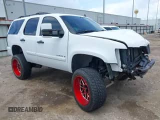 2008 Chevrolet Tahoe LTZ с VIN 1GNFK13088R184933, выставлен на аукционе IAAI как лот 42485690 с пробегом 212 972 миль миль и . История ставок и продаж доступна на DreamBid. Изображение 1.
