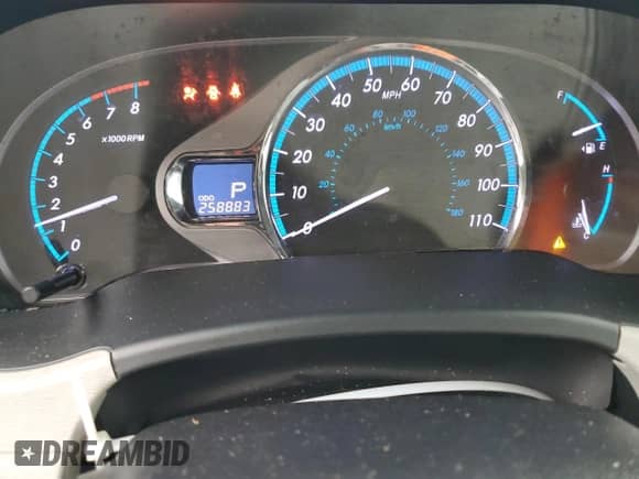 2011 Toyota Sienna XLE with VIN 5TDDK3DC6BS013515, listed as a Copart auction lot 84168845 with 258,883 mi miles and Salvage title. Bid and sale history available at DreamBid. Image 9.