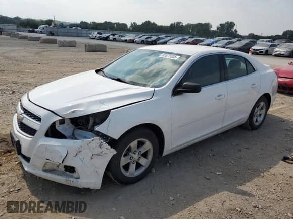 2013 Chevrolet Malibu LS с VIN 1G11B5SA2DF141536, выставлен на аукционе Copart как лот 80575205 с пробегом 145 526 миль миль и Списание • Salvage title. История ставок и продаж доступна на DreamBid. Изображение 1.