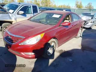 2013 Hyundai Sonata GLS с VIN 5NPEB4AC5DH773202, выставлен на аукционе IAAI как лот 43481973 с пробегом 126 527 миль миль и . История ставок и продаж доступна на DreamBid. Изображение 2.