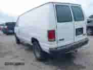 2005 Ford Econoline Cargo z VIN 1FTSE34L15HB24576, wystawiony jako IAAI lot #42101533 z przebiegiem 446 313 mil mil oraz . Historia ofert i sprzedaży dostępna na DreamBid. Obrazek 3.