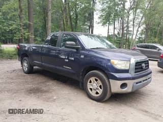 2007 Toyota Tundra SR5 with VIN 5TFST54187X001737, listed as a IAAI auction lot 42930382 with 231,322 mi miles and . Bid and sale history available at DreamBid. Image 1.