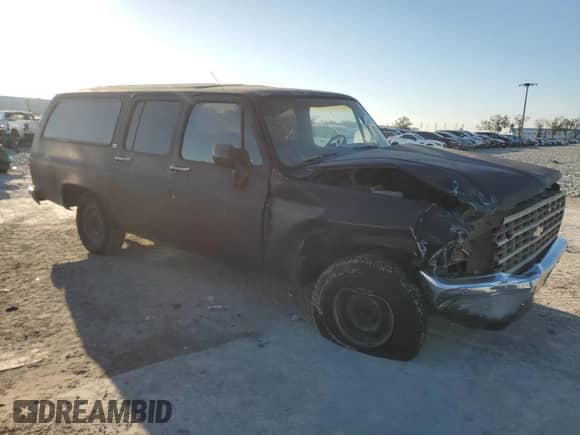 1991 Chevrolet Suburban с VIN 1GNER16K4MF133896, выставлен на аукционе Copart как лот 44008585 с пробегом 194 071 миль миль и Списание • Salvage title. История ставок и продаж доступна на DreamBid. Изображение 4.