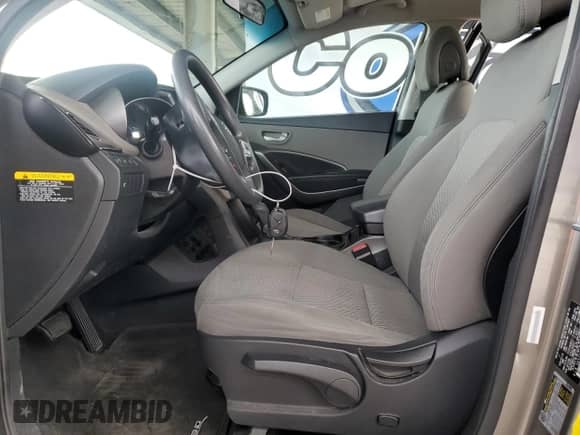 2015 Hyundai Santa Fe с VIN 5XYZT3LB4FG272437, выставлен на аукционе Copart как лот 82229025 с пробегом 145 415 миль миль и Чистый • Clean title. История ставок и продаж доступна на DreamBid. Изображение 7.