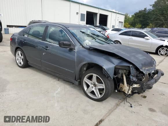 2003 Honda Accord LX with VIN JHMCM55383C037901, listed as a Copart auction lot 73509764 with 232,102 mi miles and Salvage title. Bid and sale history available at DreamBid. Image 4.