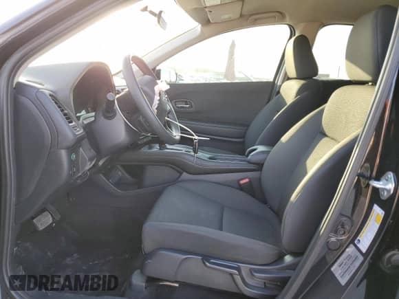 2022 Honda HR-V LX с VIN 3CZRU6H35NM702035, выставлен на аукционе Copart как лот 78418324 с пробегом 28 309 миль миль и Списание • Salvage title. История ставок и продаж доступна на DreamBid. Изображение 7.