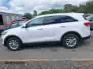 2018 Kia Sorento LX с VIN 5XYPGDA33JG428778, выставлен на аукционе IAAI как лот 42257430 с пробегом 73 185 миль миль и . История ставок и продаж доступна на DreamBid. Изображение 14.