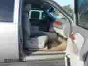 2009 Chevrolet Tahoe 1LT z VIN 1GNEC23329R242741, wystawiony jako IAAI lot #41280594 z przebiegiem 255 674 mil mil oraz . Historia ofert i sprzedaży dostępna na DreamBid. Obrazek 5.