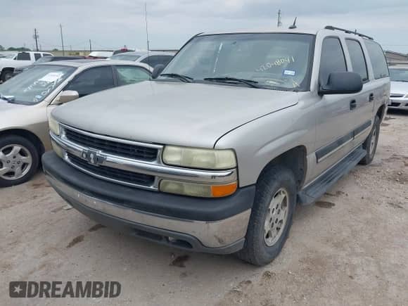 2005 Chevrolet Suburban LT с VIN 3GNEC16Z95G126134, выставлен на аукционе IAAI как лот 42048041 с пробегом 214 792 миль миль и . История ставок и продаж доступна на DreamBid. Изображение 2.