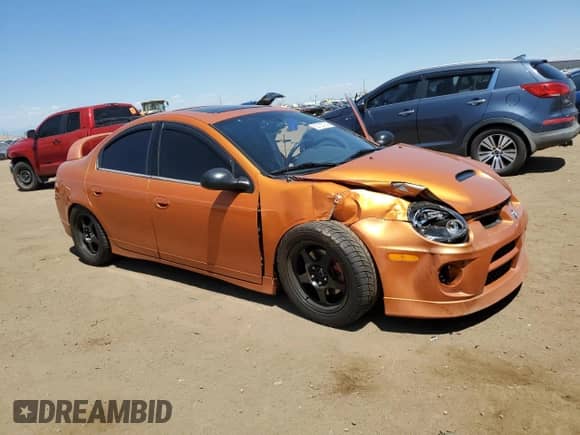 2005 Dodge Neon SRT-4 z VIN 1B3ES66S75D108760, wystawiony jako Copart lot #62733784 z przebiegiem 170 232 mil mil oraz Szkoda całkowita • Salvage title. Historia ofert i sprzedaży dostępna na DreamBid. Obrazek 4.