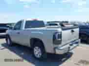 2007 GMC Sierra 1500 Work Truck с VIN 1GTEC14C77Z570817, выставлен на аукционе IAAI как лот 43057788 с пробегом 161 178 миль миль и . История ставок и продаж доступна на DreamBid. Изображение 3.