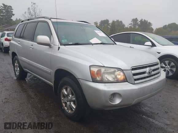 2005 Toyota Highlander с VIN JTEEP21A350116154, выставлен на аукционе IAAI как лот 43294830 с пробегом 160 256 миль миль и . История ставок и продаж доступна на DreamBid. Изображение 1.