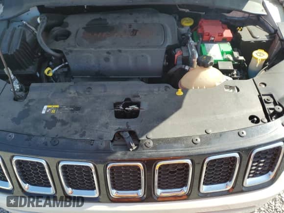 2021 Jeep Compass Latitude with VIN 3C4NJDBB0MT589407, listed as a Copart auction lot 71501795 with 62,093 mi miles and Salvage title. Bid and sale history available at DreamBid. Image 12.