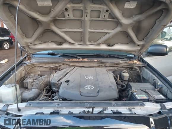 2006 Toyota Tacoma PreRunner с VIN 5TETU62N76Z145476, выставлен на аукционе IAAI как лот 43413034 с пробегом 220 496 миль миль и . История ставок и продаж доступна на DreamBid. Изображение 10.