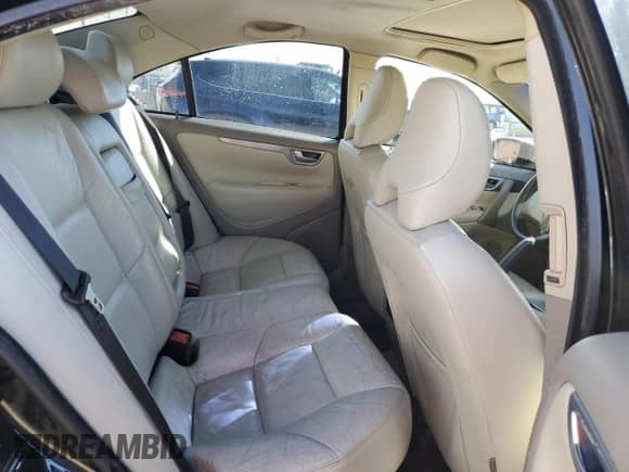 2009 Volvo S60 2.5T с VIN YV1RH592192734739, выставлен на аукционе Copart как лот 79085864 с пробегом Не указан миль и На запчасти • Non repairable. История ставок и продаж доступна на DreamBid. Изображение 10.