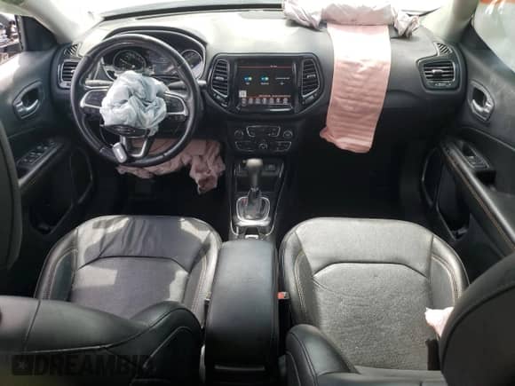 2021 Jeep Compass Limited z VIN 3C4NJCCB2MT559401, wystawiony jako Copart lot #68900645 z przebiegiem 76 940 mil mil oraz Szkoda całkowita • Salvage title. Historia ofert i sprzedaży dostępna na DreamBid. Obrazek 8.