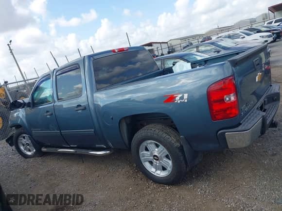 2012 Chevrolet Silverado 1500 LT with VIN 3GCPKSE78CG114659, listed as a IAAI auction lot 43075554 with 121,496 mi miles and . Bid and sale history available at DreamBid. Image 14.