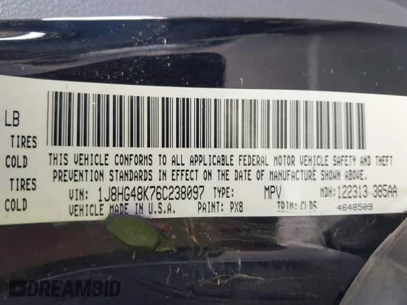 2006 Jeep Commander с VIN 1J8HG48K76C238097, выставлен на аукционе IAAI как лот 42721101 с пробегом 189 698 миль миль и . История ставок и продаж доступна на DreamBid. Изображение 9.