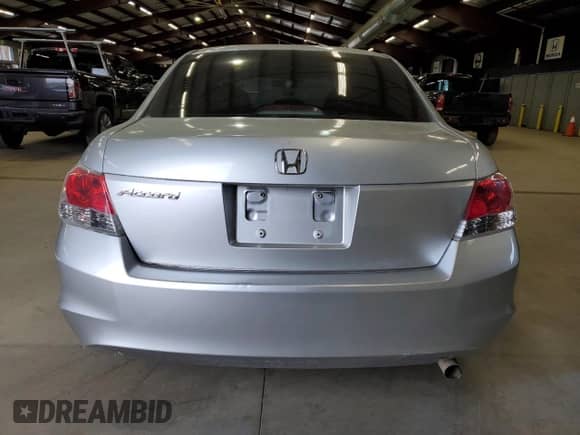 2009 Honda Accord LX with VIN 1HGCP26369A040162, listed as a Copart auction lot 90780205 with 189,838 mi miles and Clean title. Bid and sale history available at DreamBid. Image 6.