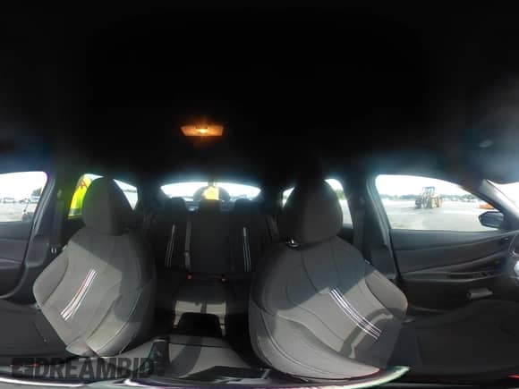 2025 Hyundai Elantra SEL Sport с VIN KMHLM4DG0SU930603, выставлен на аукционе IAAI как лот 42746688 с пробегом 302 миль миль и . История ставок и продаж доступна на DreamBid. Изображение 18.