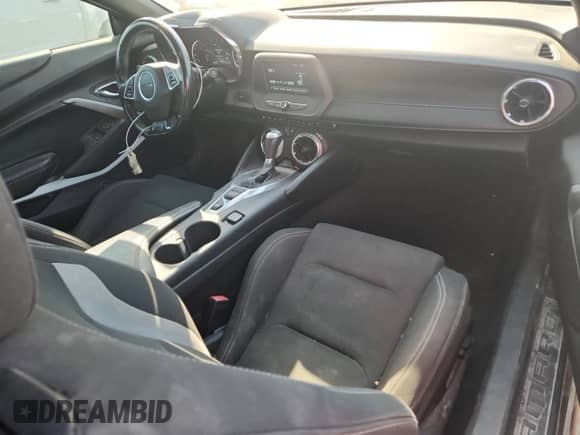 2016 Chevrolet Camaro 1LT z VIN 1G1FB1RS4G0190547, wystawiony jako Copart lot #84760615 z przebiegiem 97 730 mil mil oraz Szkoda całkowita • Salvage title. Historia ofert i sprzedaży dostępna na DreamBid. Obrazek 8.