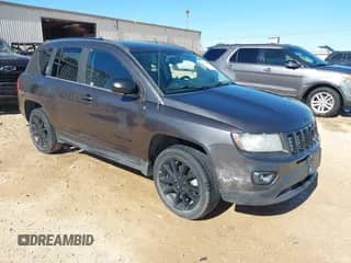 2014 Jeep Compass Sport with VIN 1C4NJCBA4ED880940, listed as a IAAI auction lot 41712357 with 156,171 mi miles and . Bid and sale history available at DreamBid. Image 1.