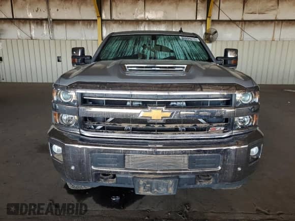 2018 Chevrolet Silverado 3500HD LTZ with VIN 1GC4K0CY1JF207198, listed as a Copart auction lot 86899215 with 156,377 mi miles and Salvage title. Bid and sale history available at DreamBid. Image 5.