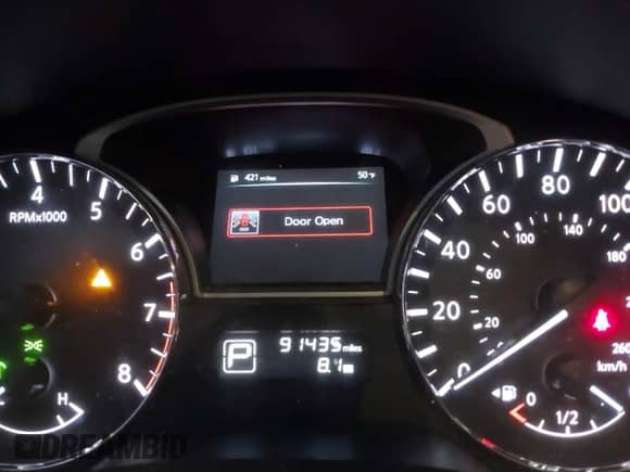 2014 Nissan Pathfinder S z VIN 5N1AR2MNXEC665453, wystawiony jako IAAI lot #40354942 z przebiegiem 91 435 mil mil oraz . Historia ofert i sprzedaży dostępna na DreamBid. Obrazek 15.