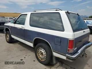 1988 Chevrolet Blazer z VIN 1GNCT18Z1J8167006, wystawiony jako Copart lot #67576925 z przebiegiem 262 492 mil mil oraz Czysty tytuł • Clean title. Historia ofert i sprzedaży dostępna na DreamBid. Obrazek 2.